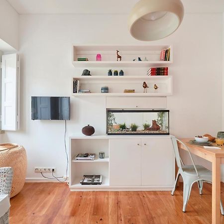 Sunny Renovated Apt With Ac, By Timecooler Lissabon Buitenkant foto