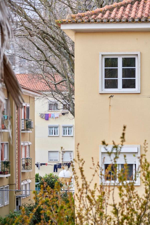 Sunny Renovated Apt With Ac, By Timecooler Lissabon Buitenkant foto
